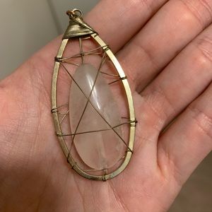 Light pink crystal pendant necklace